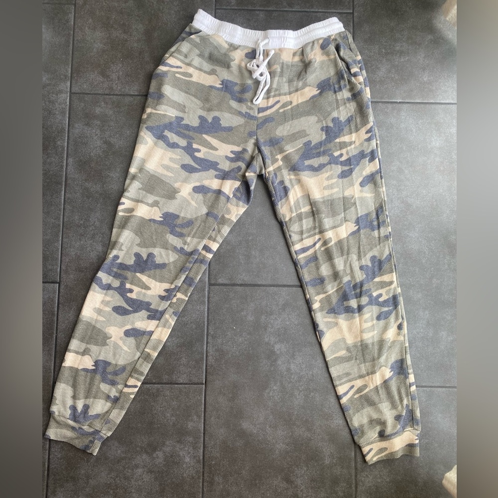 Cherish Camo Joggets